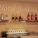 ホテル Austria 2*