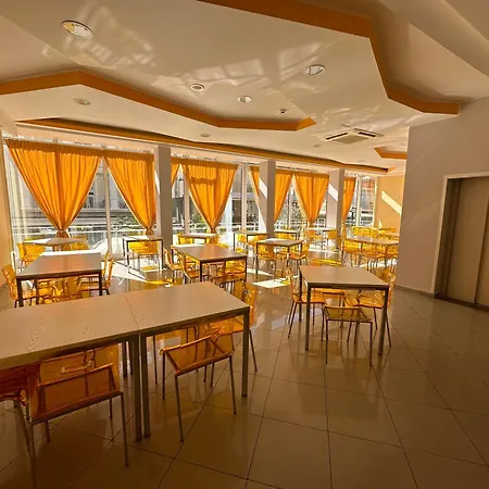Hotell Austria 2*