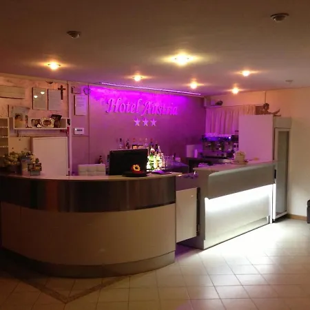 奥地利酒店 里米尼